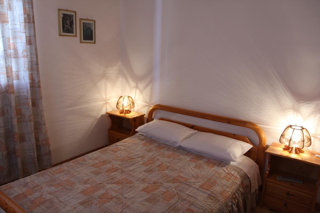 Apartmán Circe Pansion Lixouri Pokoj fotografie