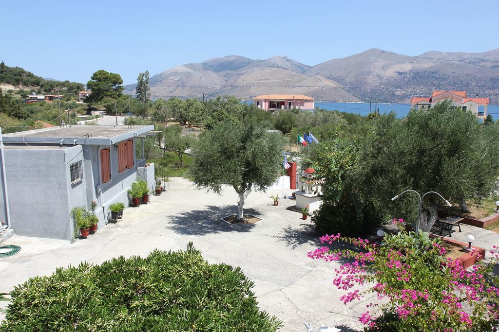 Apartmán Circe Pansion Lixouri Exteriér fotografie