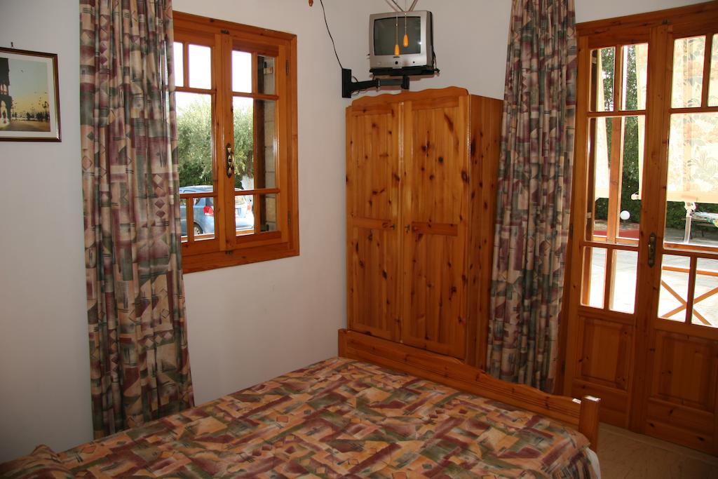 Apartmán Circe Pansion Lixouri Exteriér fotografie